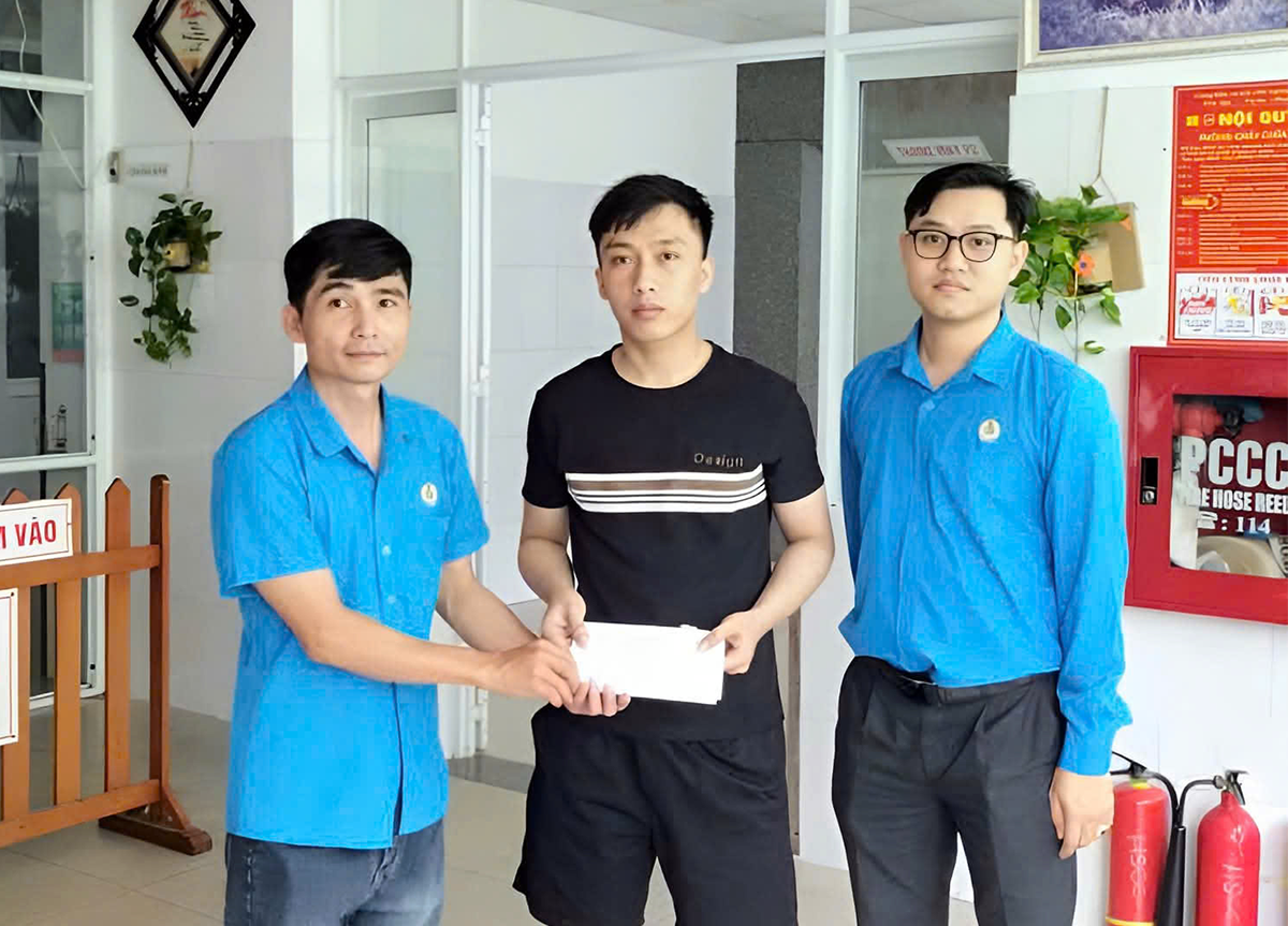 Công đoàn cơ sở Công ty TNHH South Sea Leatherwares Việt Nam trao yêu thương – cùng đoàn viên vượt qua khó khăn
